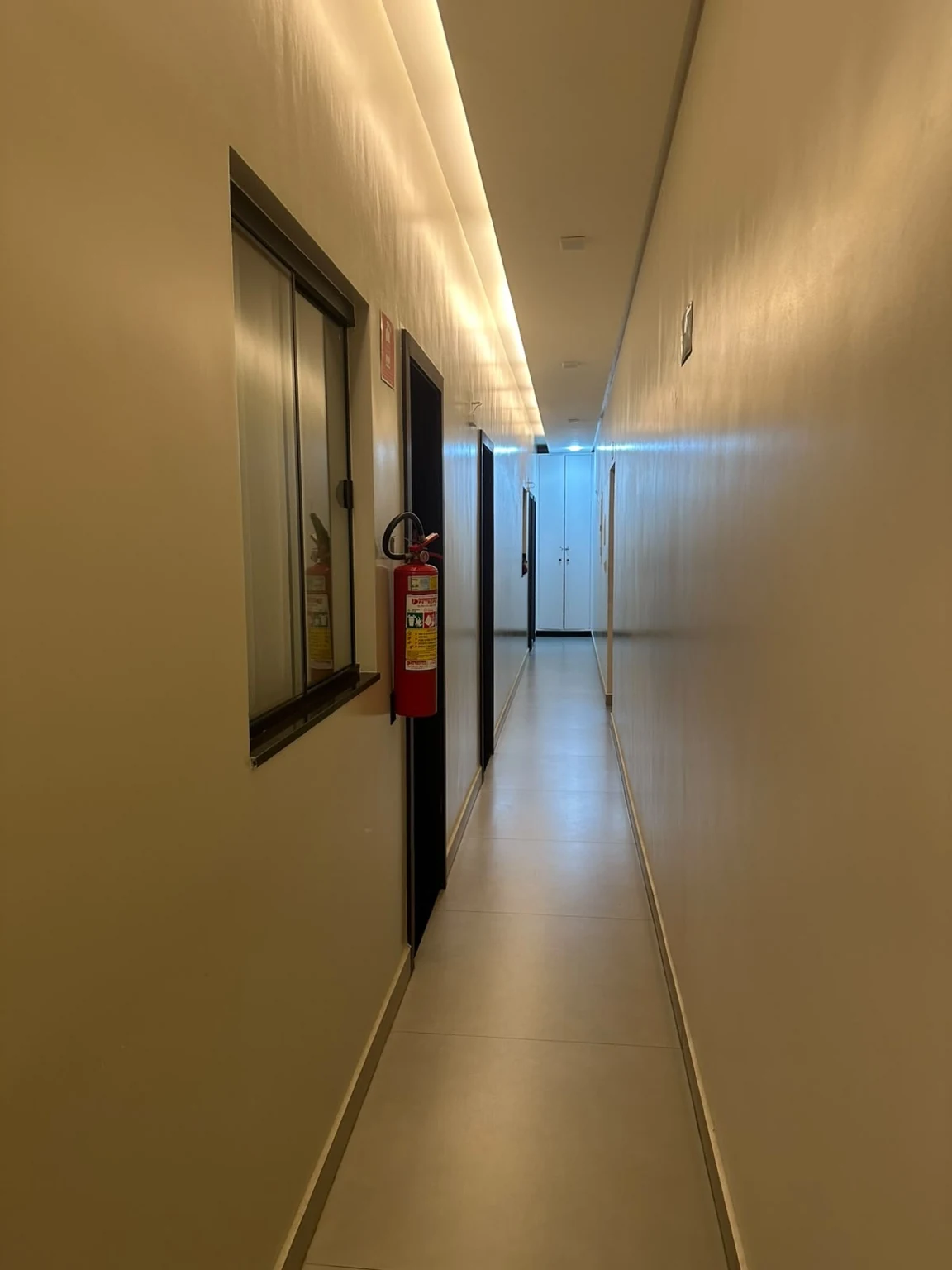 Corredor interno da Red House